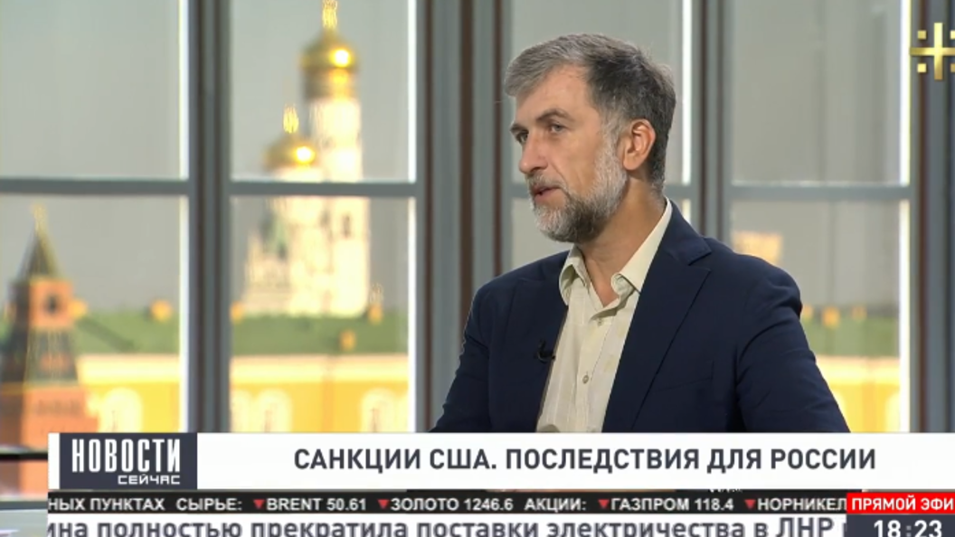 Любомудров: Лидер у России, слава Богу, сильный, а экономическая команда никуда не годится Любомудров: Лидер у России, слава Богу, сильный, а экономическая команда никуда не годится