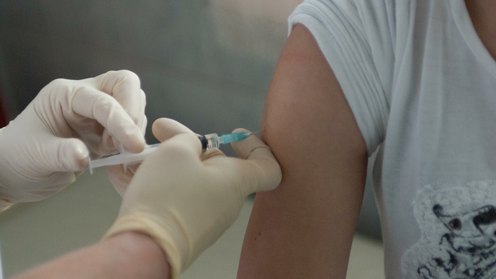 В Ростовскую область поступила вакцина Спутник лайт