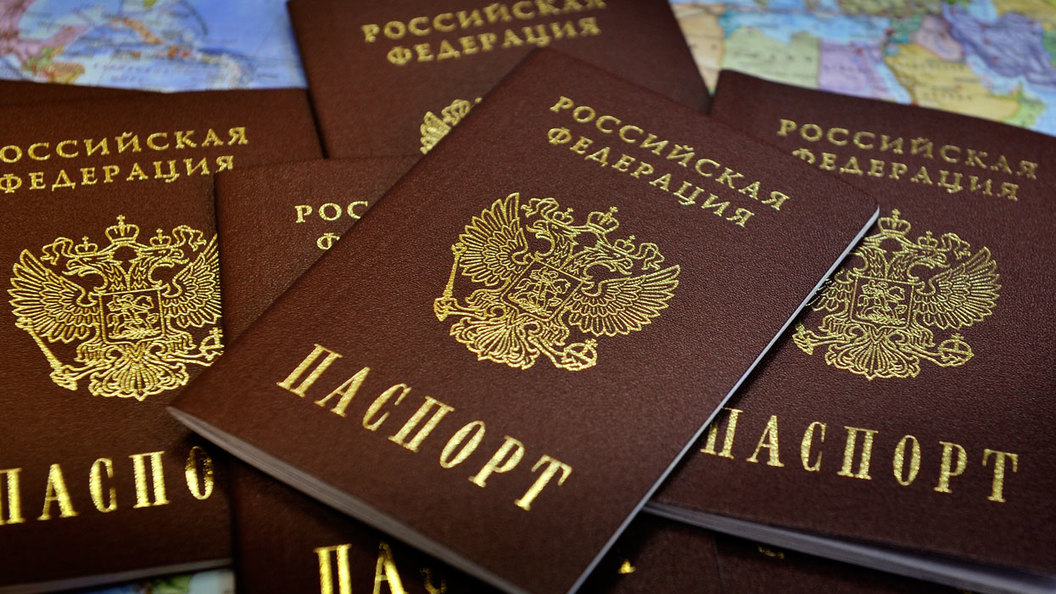 Россия идет навстречу русским соотечественникам Россия идет навстречу русским соотечественникам
