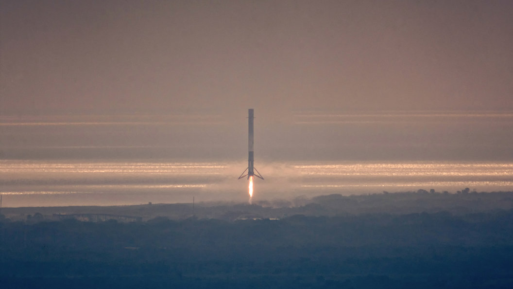 Запуск Falcon 9 со спутником связи Intelsat 35e прошел без возвращения ступени Запуск Falcon 9 со спутником связи Intelsat 35e прошел без возвращения ступени