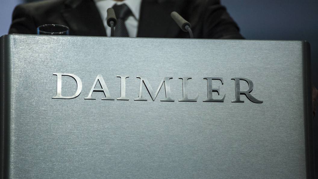 Немецкий концерн Daimler уличили в продаже миллионов машин с грязными моторами