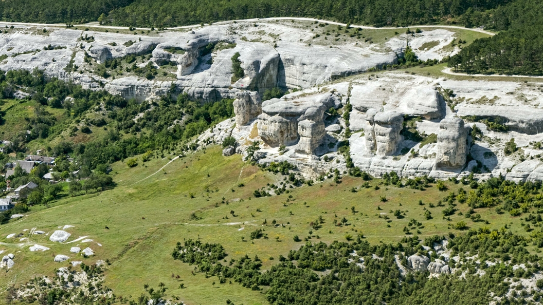 В Крыму археологи обнаружили останки старинного атлета В Крыму археологи обнаружили останки старинного атлета