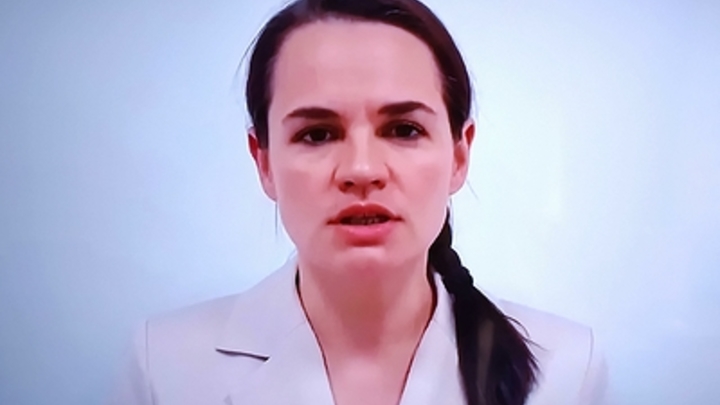 А то что?: Тихановская вслед за ультиматумом взялась за главное мирное оружие