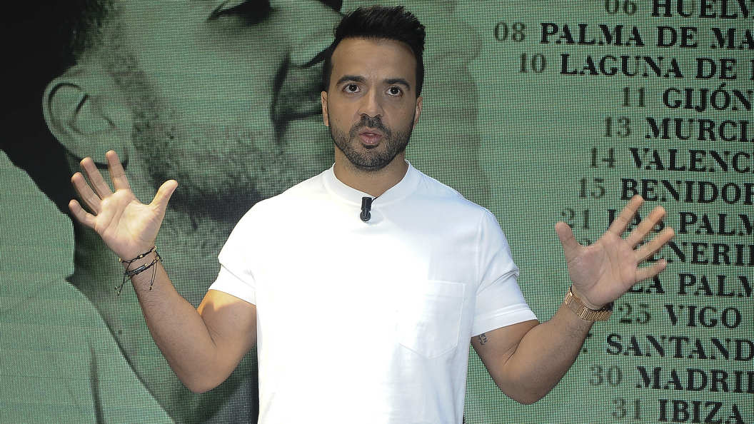Благодаря Биберу песня Despacito побила исторический рекорд по скачиваниям в интернете Благодаря Биберу песня Despacito побила исторический рекорд по скачиваниям в интернете