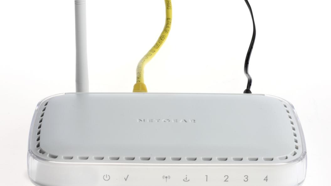 Петербуржцам отдали бесплатный Wi-Fi Петербуржцам отдали бесплатный Wi-Fi