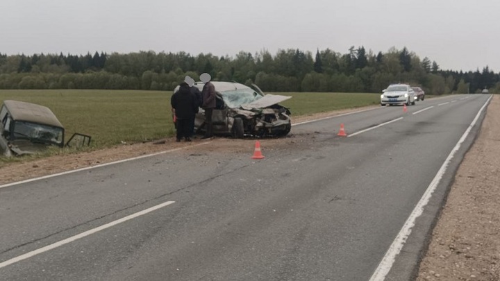 В Александровском районе в ДТП с УАЗом пострадали 5 человек