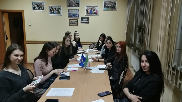 Чертова дюжина: в Чите выберут самую красивую девушку