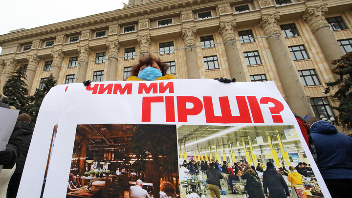 Подчинив Армению, займутся Украиной. Цимбалюк увидел угрозу Незалежной