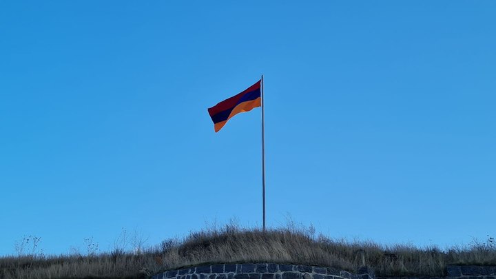 Пашинян решил пожаловаться на неблагодарных, но в итоге сам себя закопал