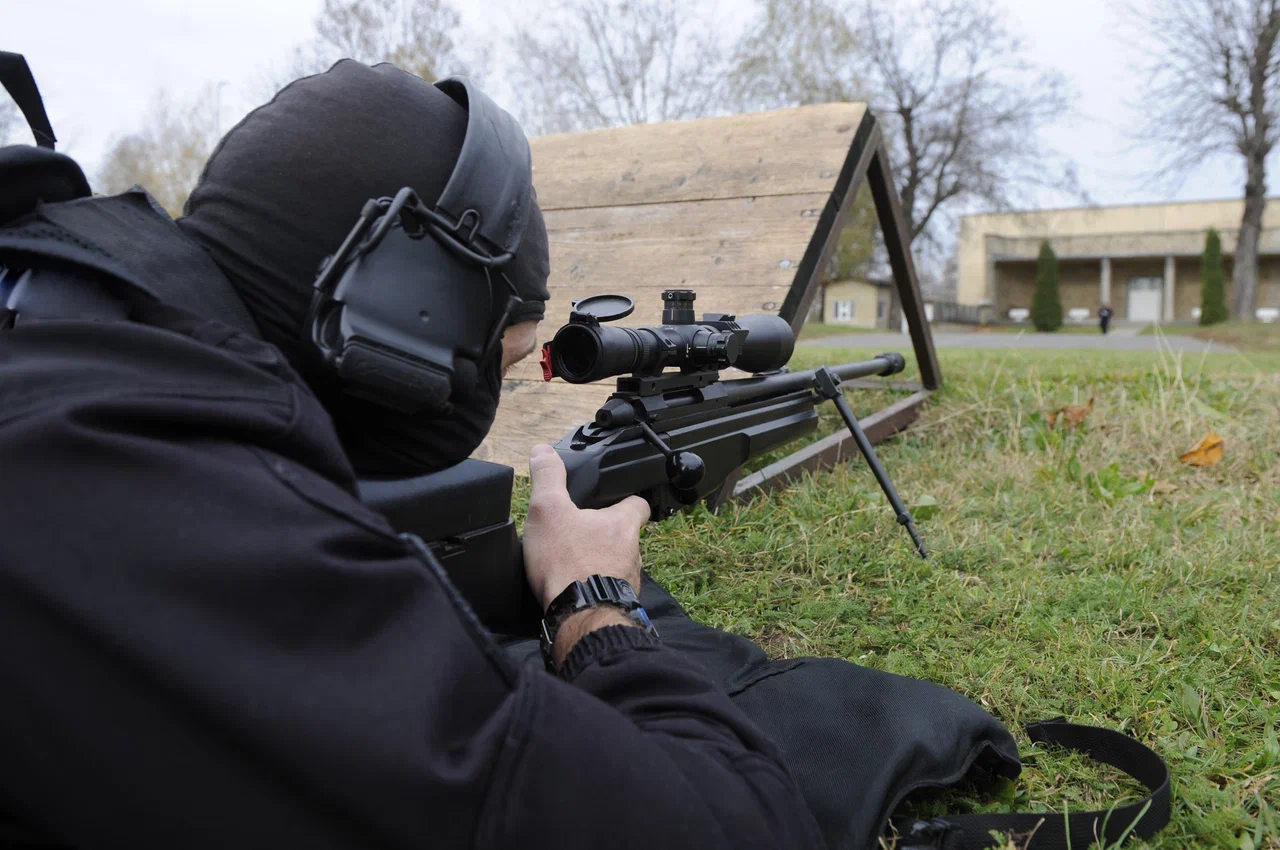 Свои же перестреляют!: Генерал в Госдуме открыто сказал о насильниках в русской армии