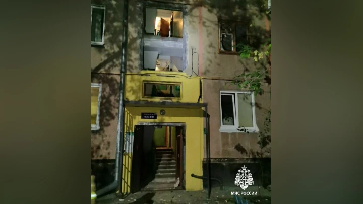 Тело мужчины обнаружили под завалами дома в Ангарске, где взорвался газ