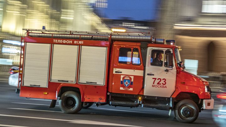 Пожар в гостинице Москвы. Из огня спасены восемь человек