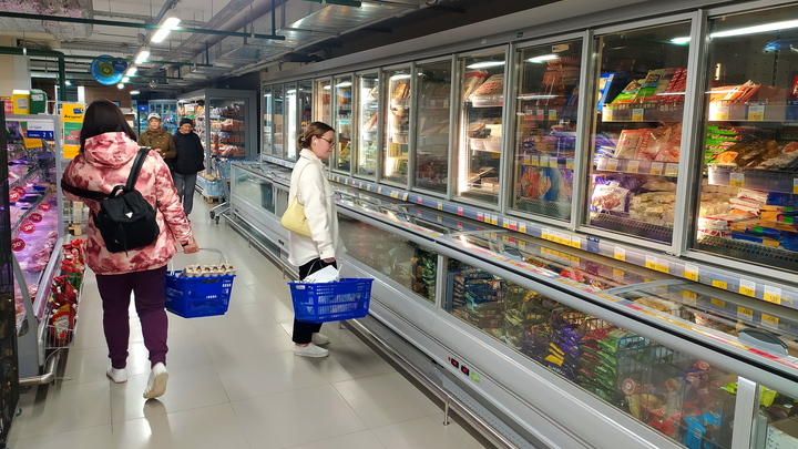 Холдинг экс-губернатора Прикамья продает «Универсам» на улице Борчанинова в Перми
