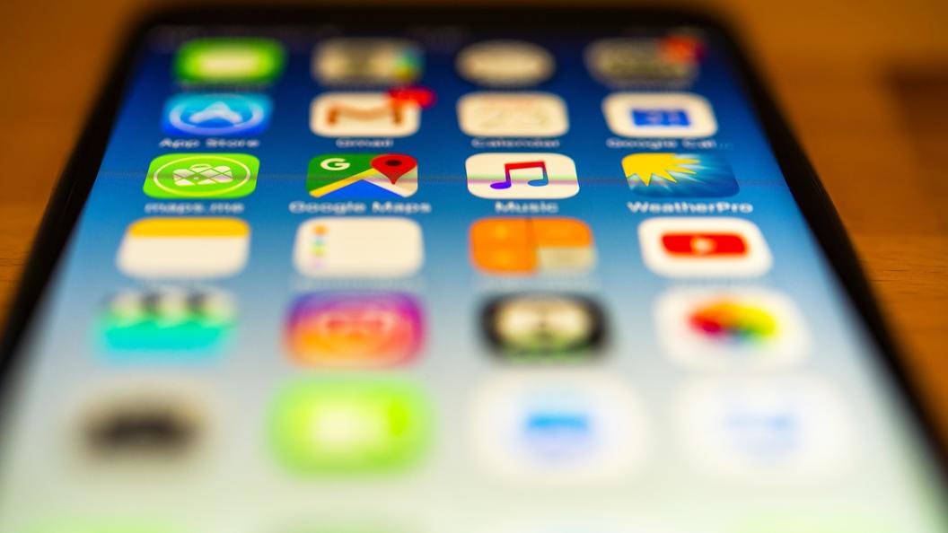 iPhone возглавил рейтинг самых популярных смартфонов мира iPhone возглавил рейтинг самых популярных смартфонов мира
