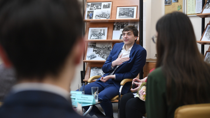 Бог будем писать по-новому. Россия восстанавливает орфографическую справедливость