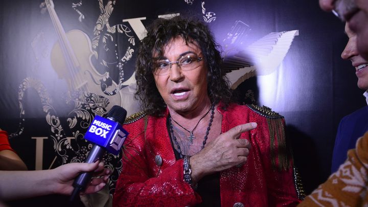 Валерий Леонтьев дельтапланы на переправе не меняет - певец вернулся на сцену с древними хитами