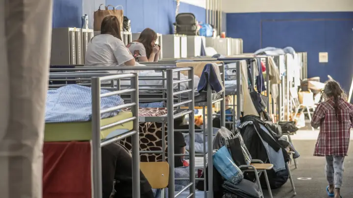 Уже сейчас: Немецкий депутат призвала к изгнанию всех украинских беженцев из Германии