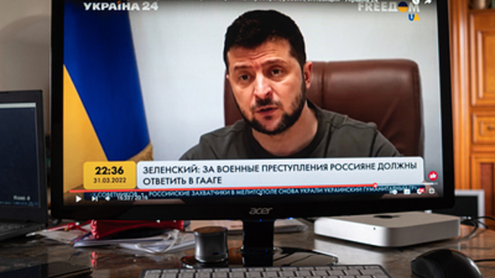 Зеленский дошёл до Грэмми: Не молчите!