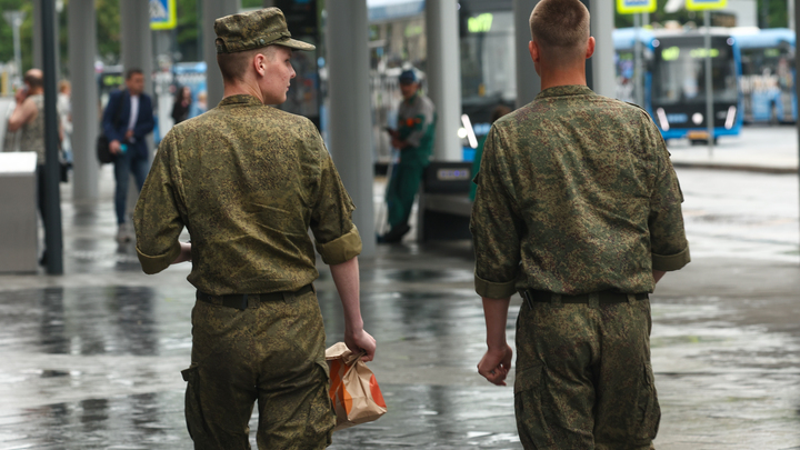 На Сахалине осудили двоих военнослужащих за дезертирство в зоне СВО