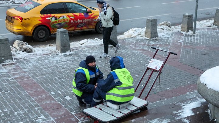 В Петербурге прошли облавы на мигрантов