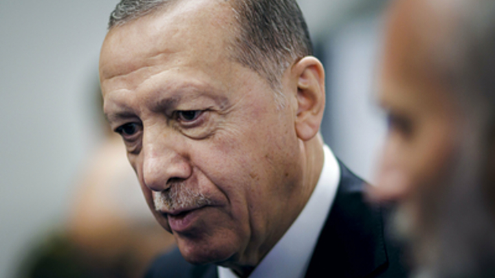 Ловушка для Эрдогана: Ятаган в спину России обернулся ласковым ударом