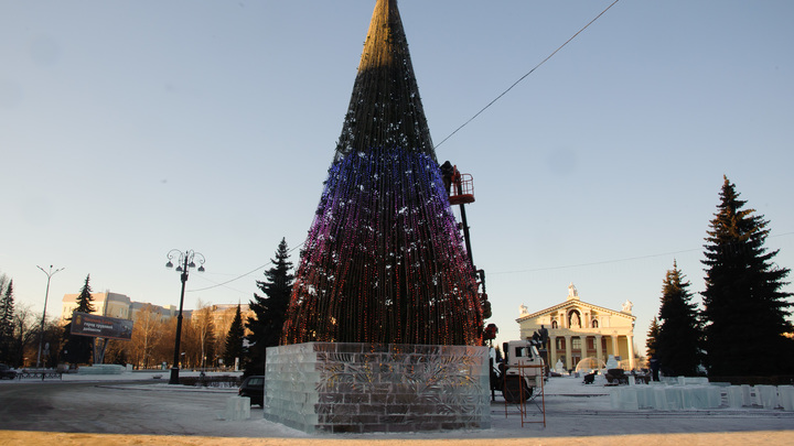 Власти Екатеринбурга готовы потратить на ледовый городок рекордную за 12 лет сумму в разгар СВО