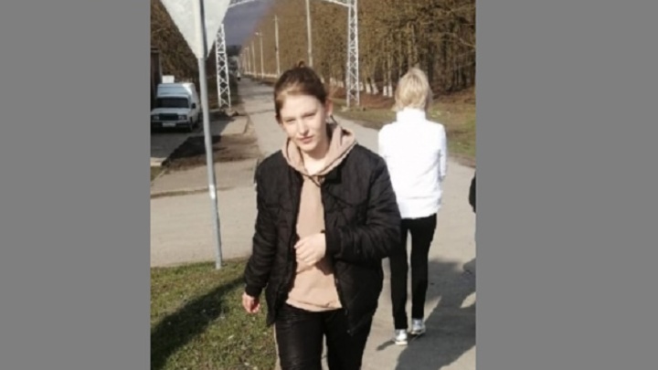 В Ростовской области разыскивают без вести пропавшую 17-летнюю беглянку