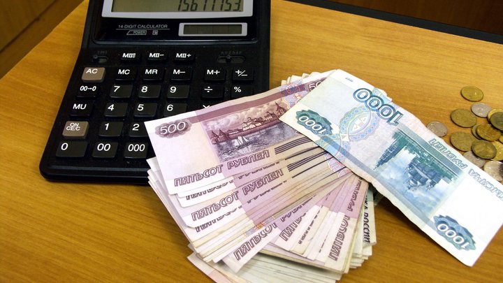 Отдавать 13-ю зарплату не нужно: в Совфеде прокомментировали выплаты 10000 рублей жителям ДНР и ЛНР