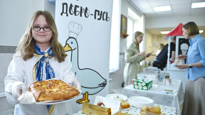 Традицию Императорской семьи возродили в Православной гимназии Святителя Василия Великого