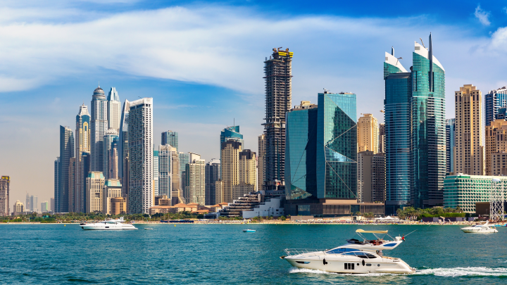 В Дубае владельцы начали закрывать отели и консервировать в них этажи