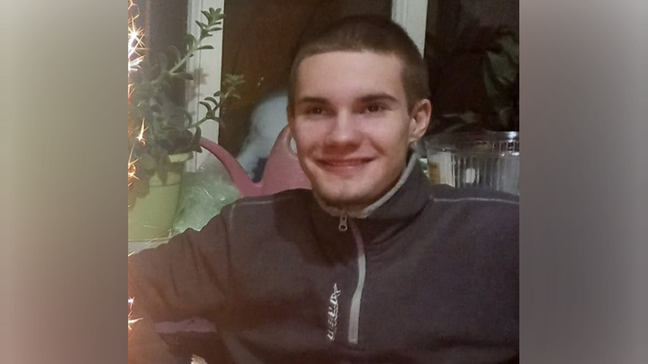 В Ивановской области пропал 17-летний парень с татуировками на пальцах
