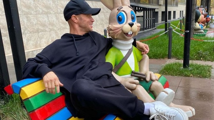 Гламурный Заяц из перезапуска «Ну, погоди» возмутил пользователей