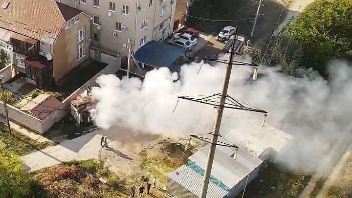В Анапе тысяча человек осталась без света из-за возгорания трансформаторной подстанции