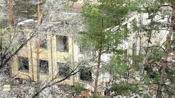 В Самаре остановили снос здания бывшего детского сада «Петушок»