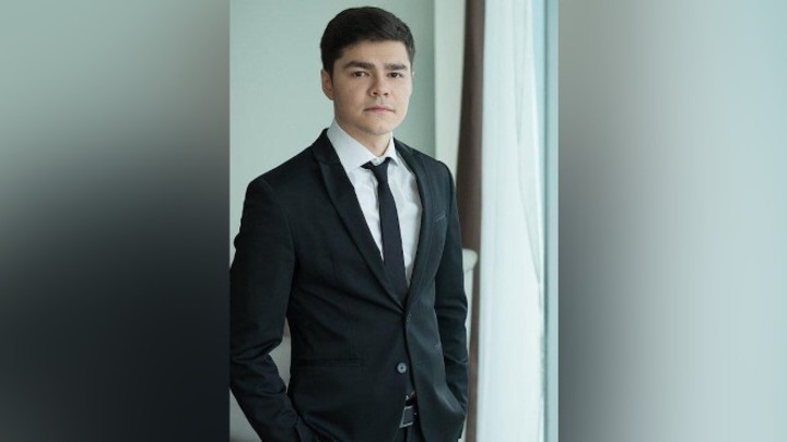 Биография Аяза Шабутдинова: что известно о блогере, задержанном по подозрению в мошенничестве