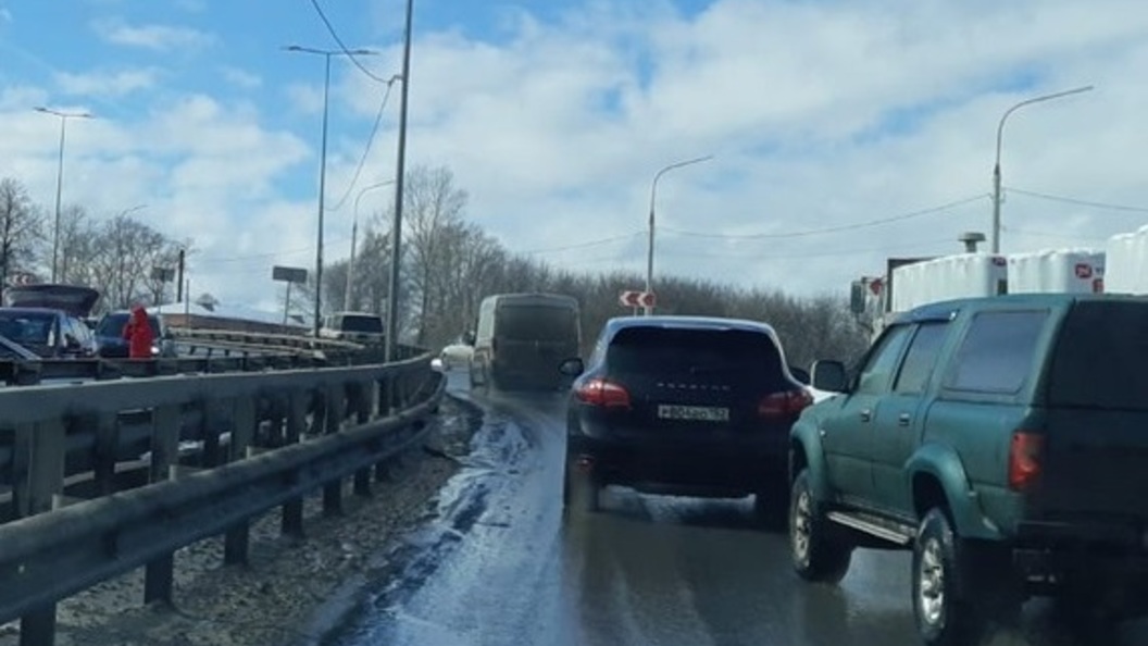 Вырули выезд из затора. Затор на выезде на ЦКАД Подольск. Затор на выезде на ПНТЗ.