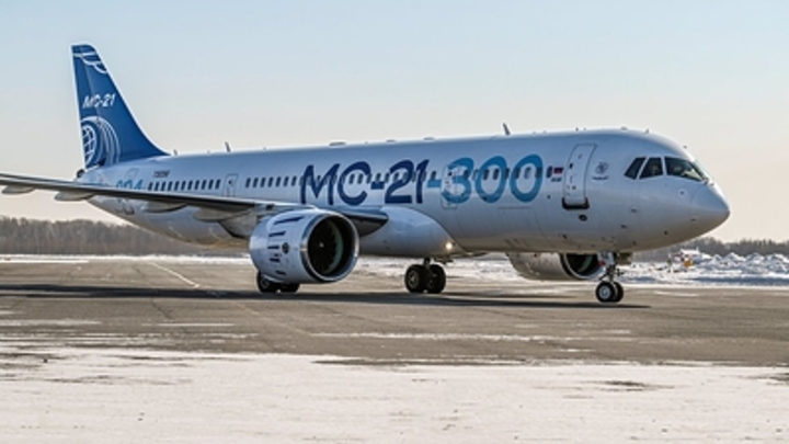 Полёт самолёта МС-21: Пассажиром стал вице-премьер Денис Мантуров