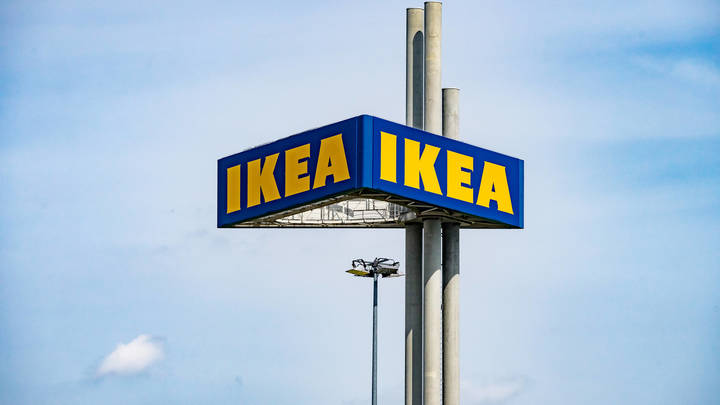 Арт-объект в память об IKEA появился в центре Нижнего Новгорода