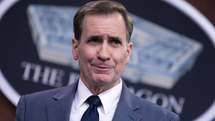 Американский контр-адмирал расплакался из-за России. Люди в США его не поняли