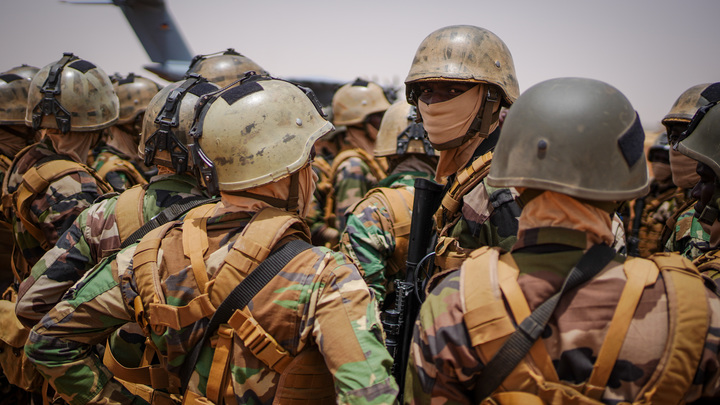 Провал ЭКОВАС в Нигере: Делегация уезжает из страны ни с чем