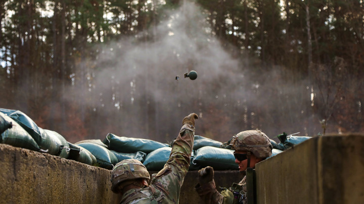 Против России на Донбассе воюют регулярные силы НАТО под видом ЧВК — Марочко