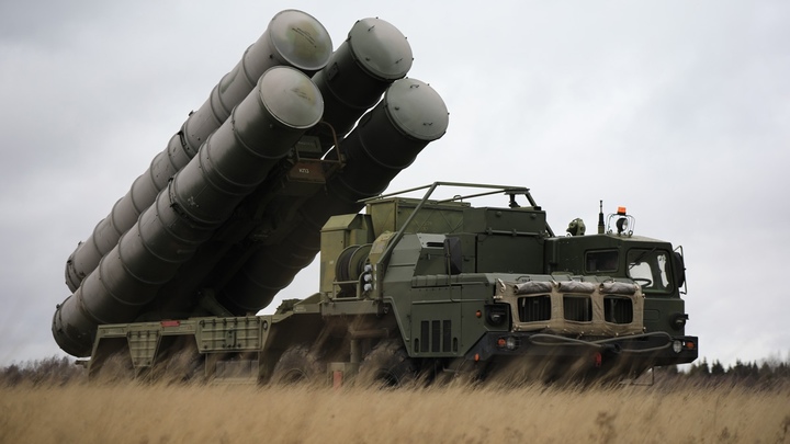 Русская армия впервые применила «умные ракеты» системы С-400