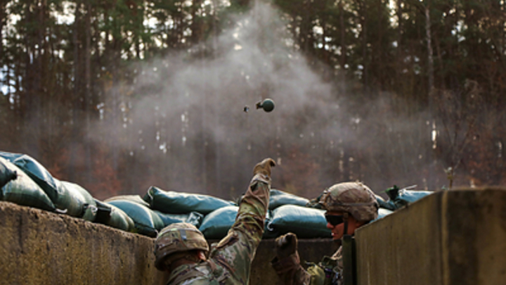 Комбат Жога двумя словами решил вечный спор в СВО