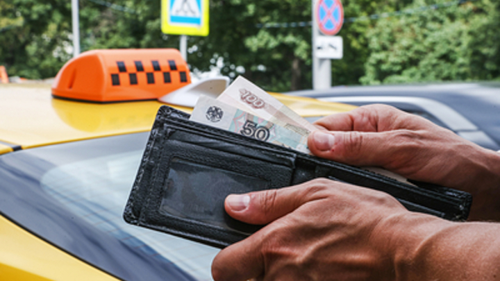 В Ростове стоимость поездки на такси может вырасти на 50%