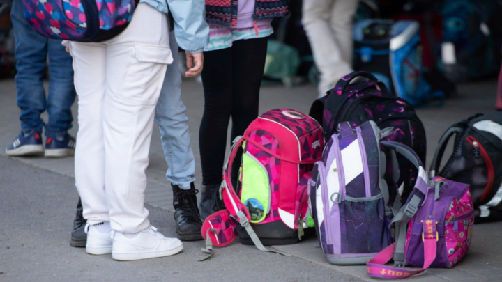 Паразиты! Вы платите за школу?: Учительница устроила разнос приезжим с Украины