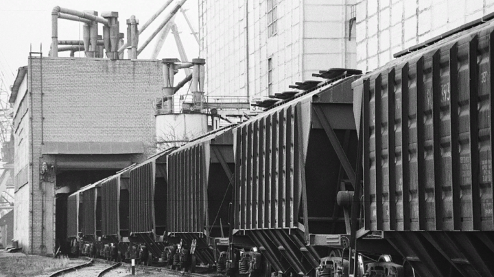 ЕС ударил новыми санкциями почти по половине экспорта России