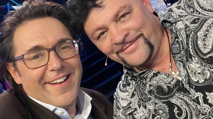Читинец Алексей Новиков спел шансон на передаче у Андрея Малахова