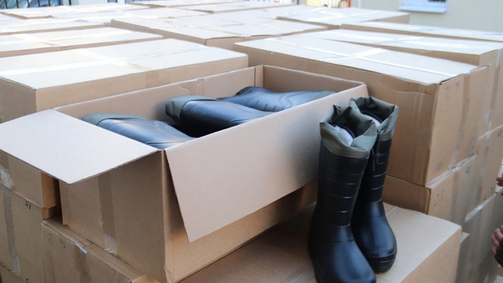 Более 25 тонн гуманитарной помощи отправили кубанские казаки на Донбасс