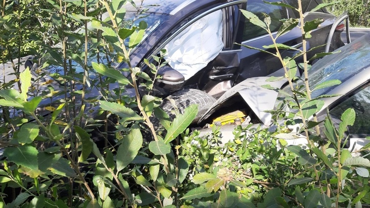 Под Чебаркулем в страшной аварии погиб водитель отечественного авто