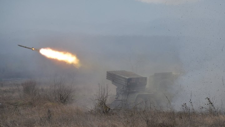 ВСУ обстреляли центр Херсона, есть пострадавшие
